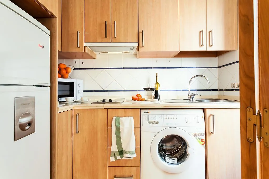 Hostly Sierpes 2 Center-Fibre-Parking Optional-Cless Apartment Seville