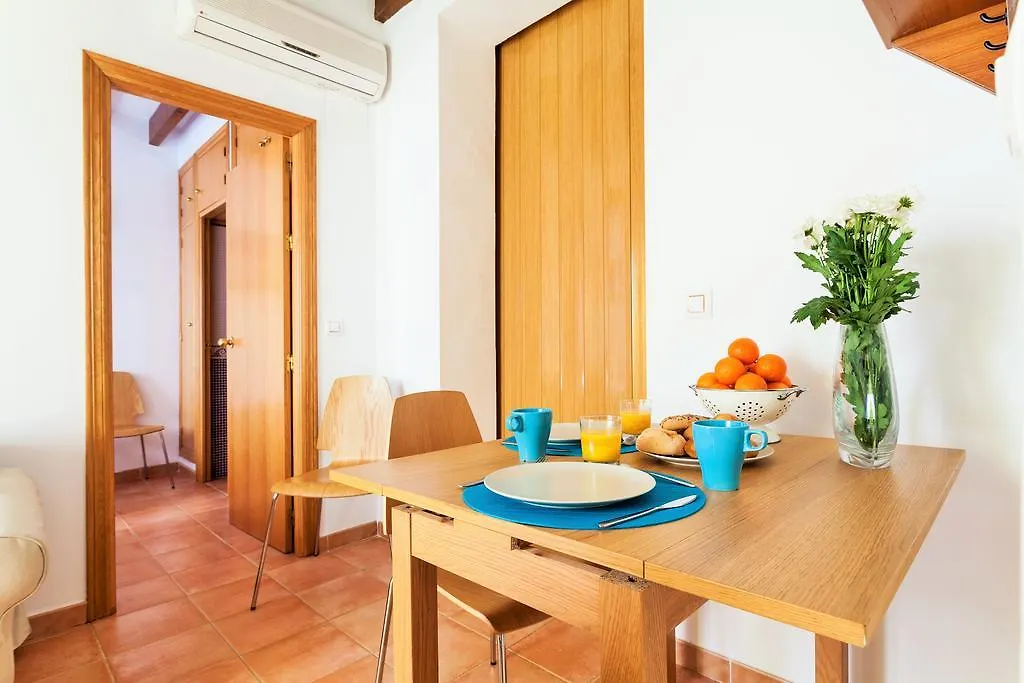 Hostly Sierpes 2 Center-Fibre-Parking Optional-Cless Apartment Seville